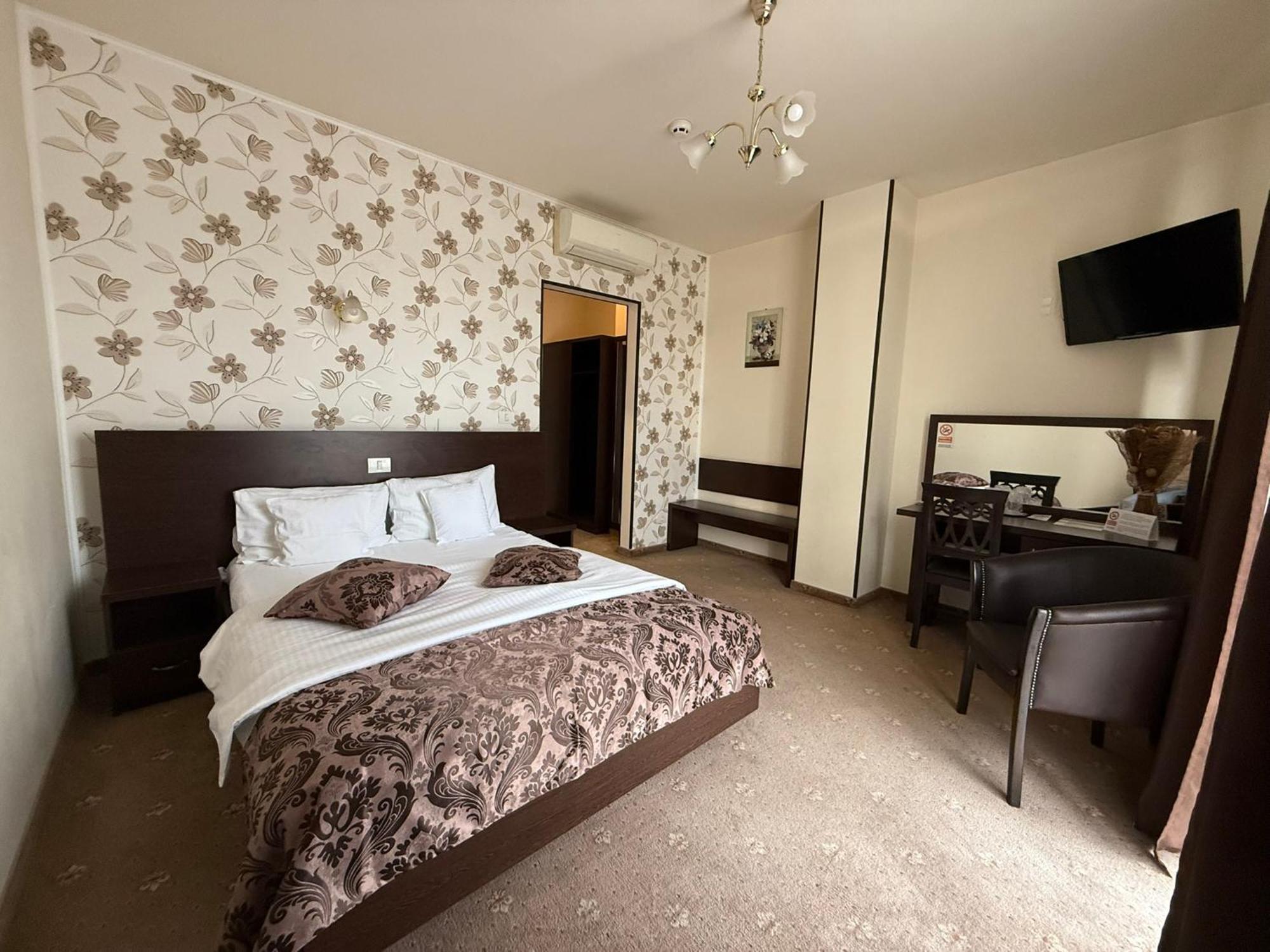 Hotel Miky Arad Dış mekan fotoğraf