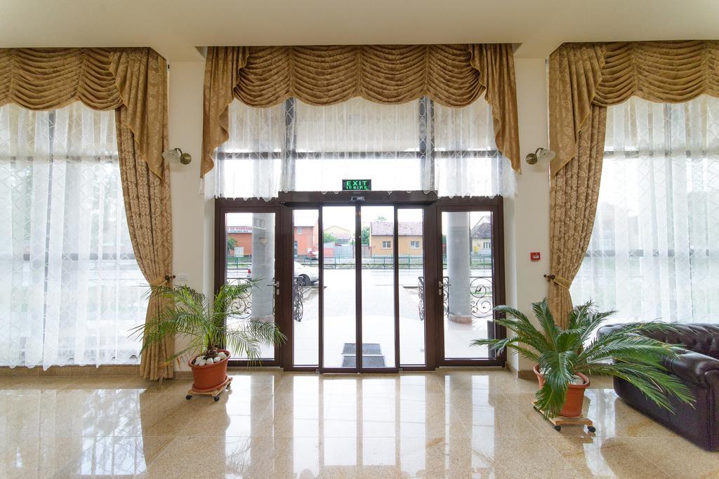 Hotel Miky Arad Dış mekan fotoğraf